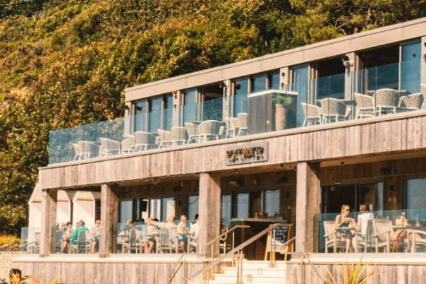 6 Coastal Restaurants for Sunday Lunch in Dorset: From Christchurch to Studland