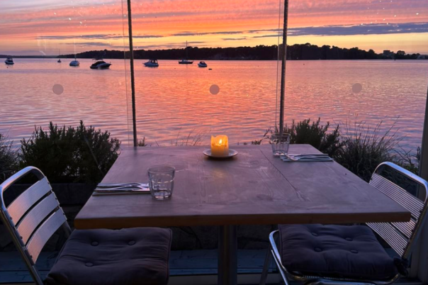 6 Coastal Restaurants for Sunday Lunch in Dorset: From Christchurch to Studland