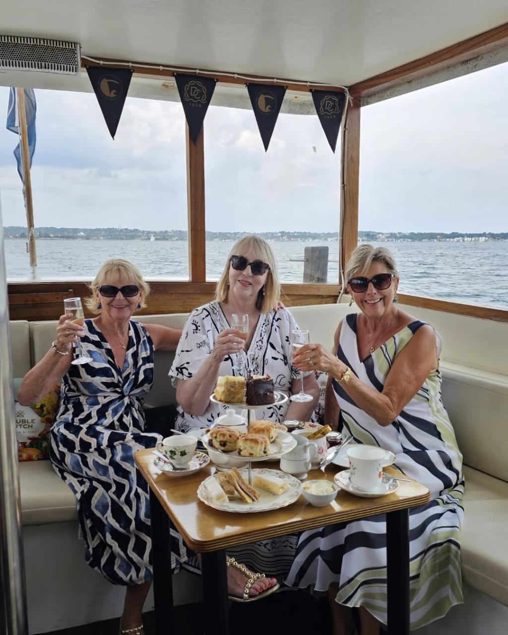 Dorset Cruises Poole: Boat Trips, Prices & Visitor Guide