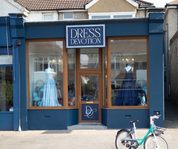 Find Local: Clothing, Shoes and Accessories Shops in Southbourne Dorset