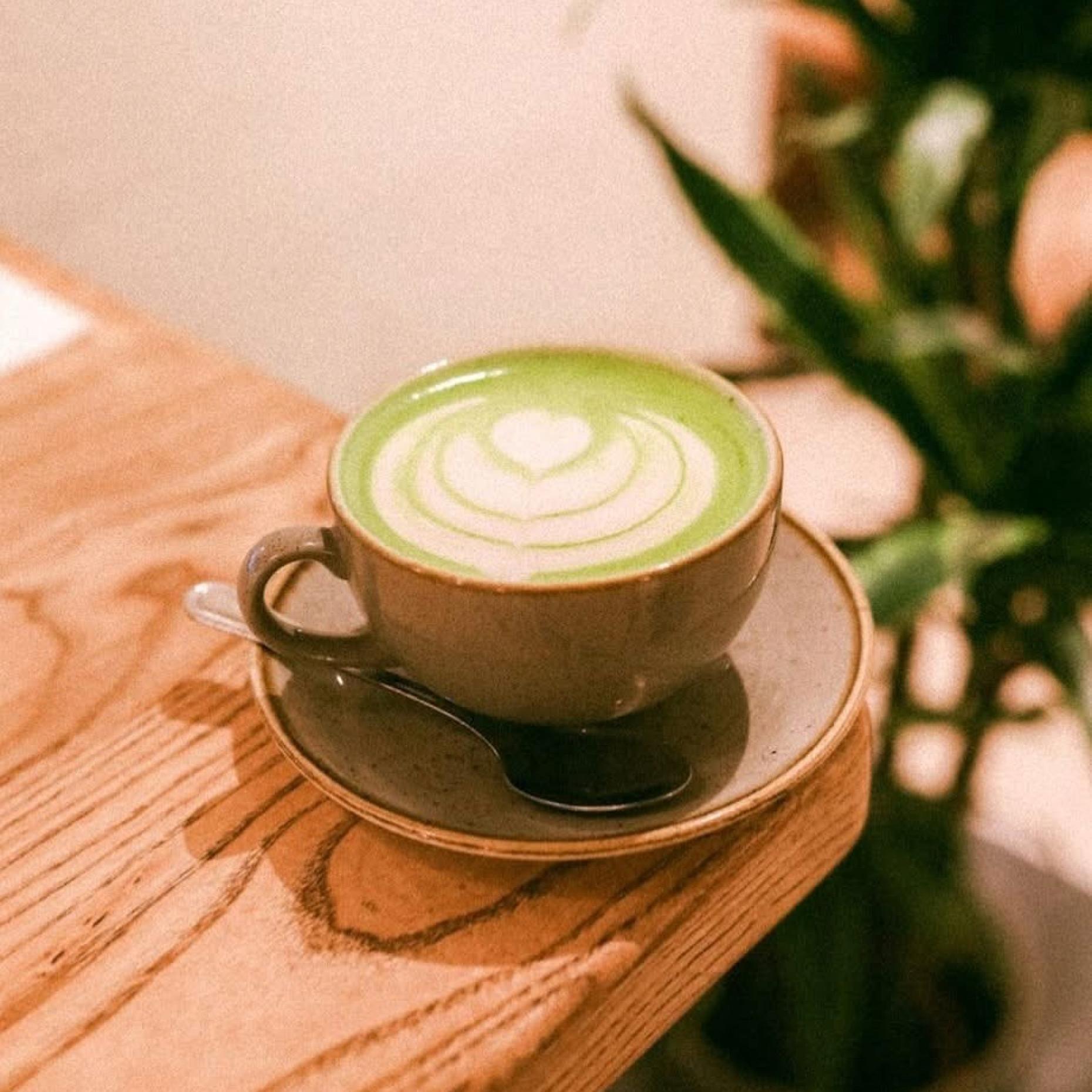 Beach Walks & Lattes in Bournemouth