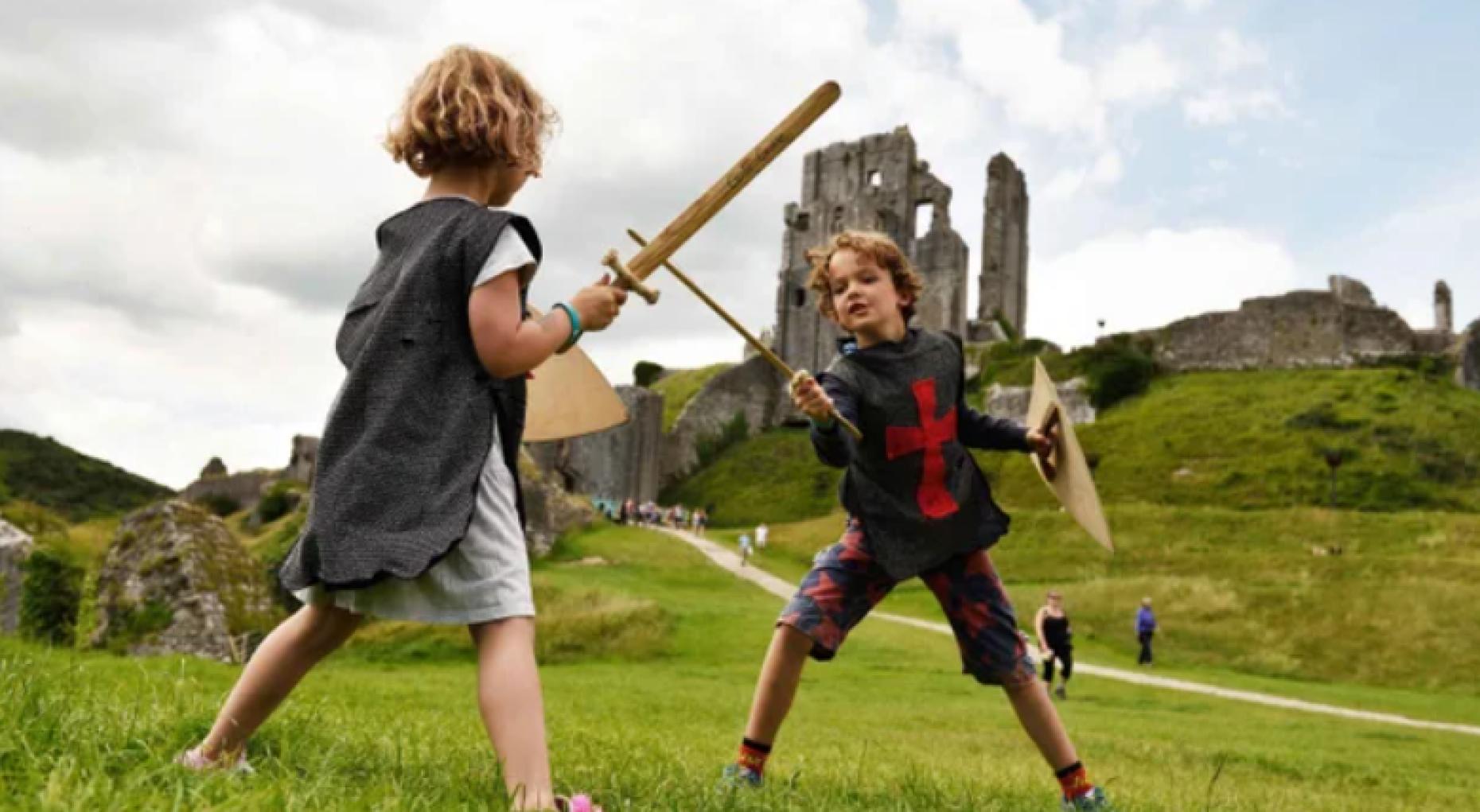 Corfe Castle: The Thousand-Year-Old Royal Castle Shaped by Warfare