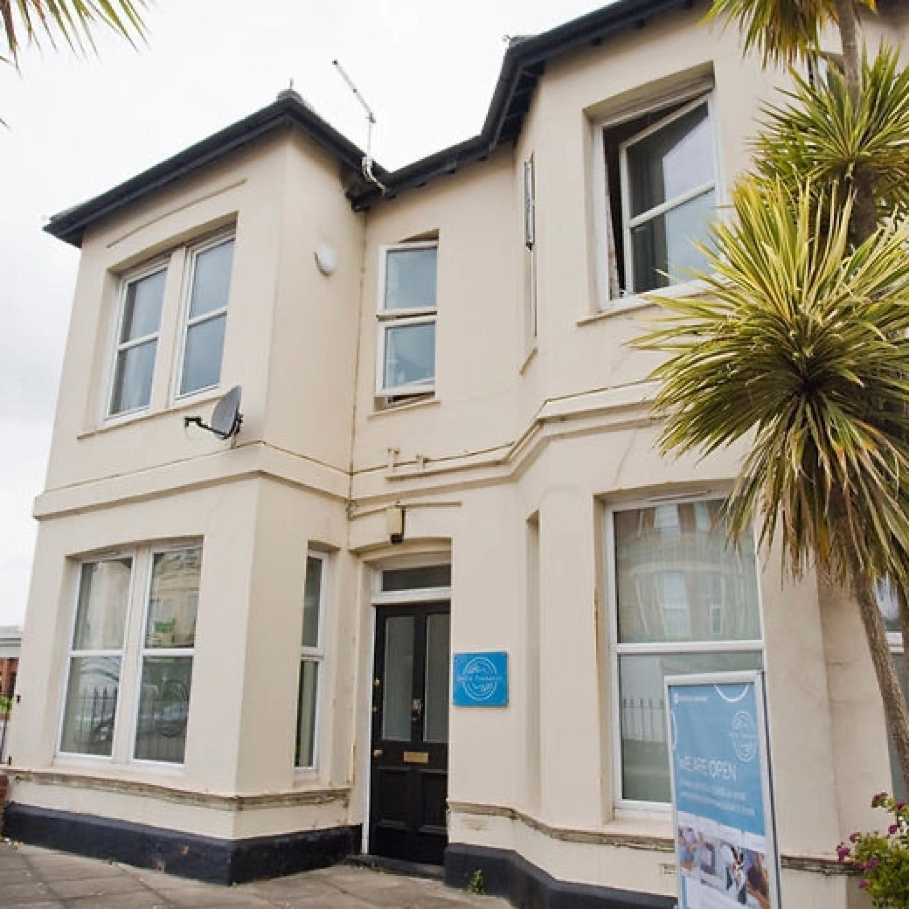 Expert Treatments for Back Pain at SoCo Therapies