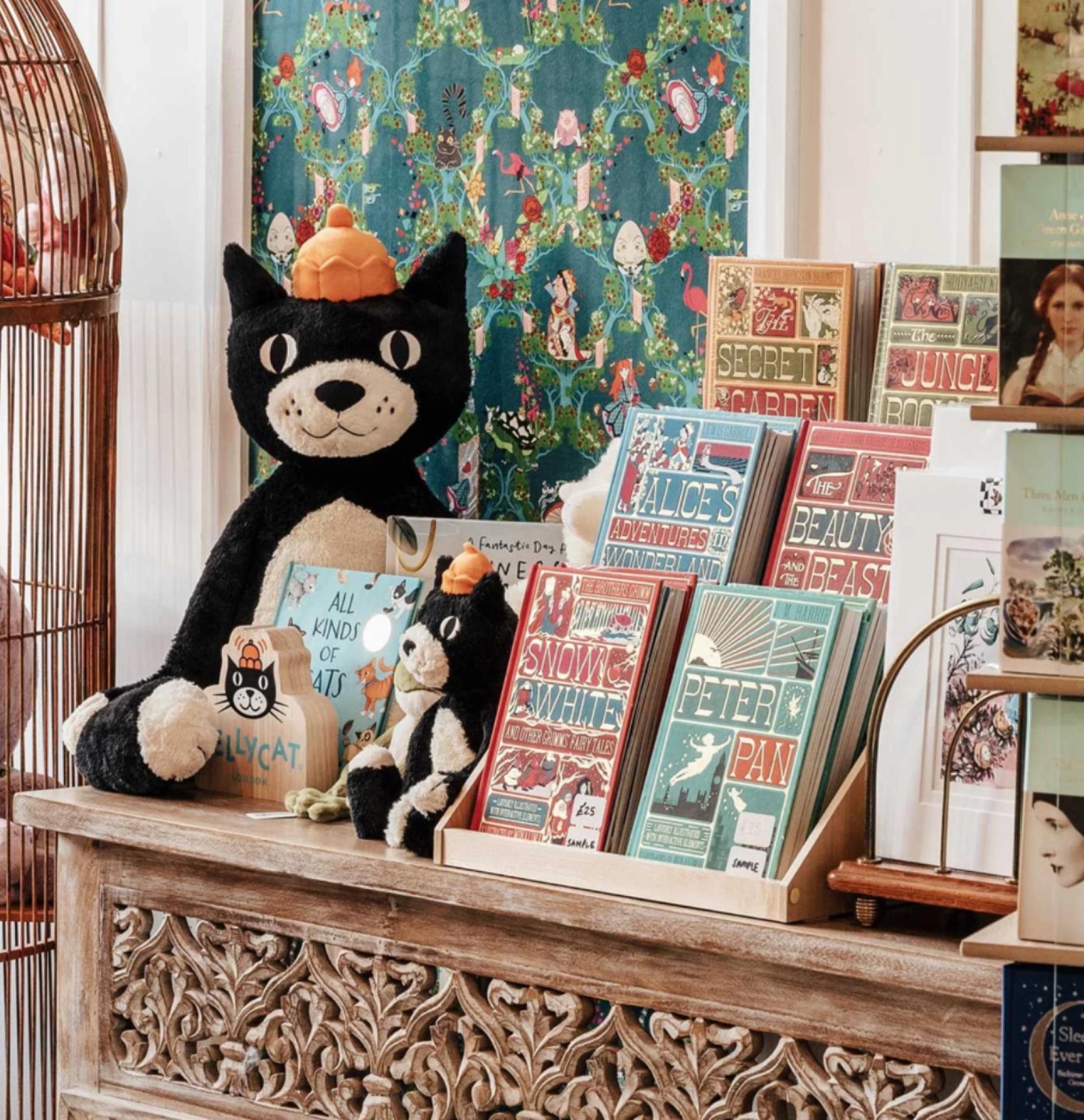 Attico - Gift Shop in Westbourne