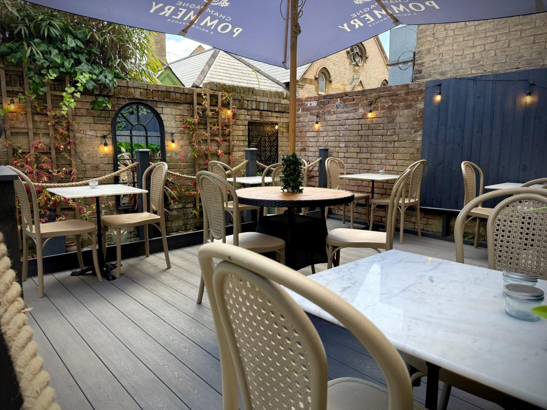 Harvey’s Restaurant Westbourne