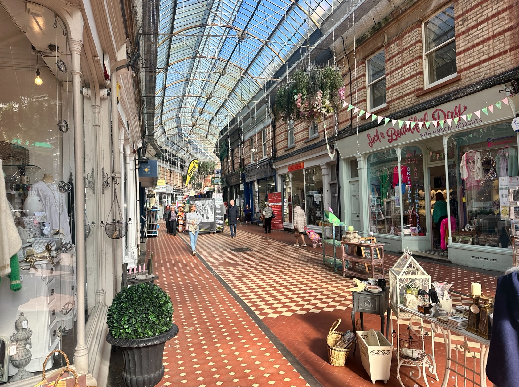 A Visit to WESTBOURNE ARCADE