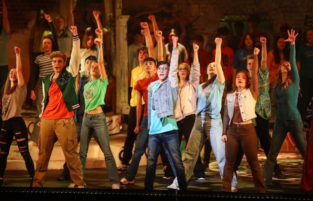 Performing Arts, Music, and Dancing Clubs in Westbourne