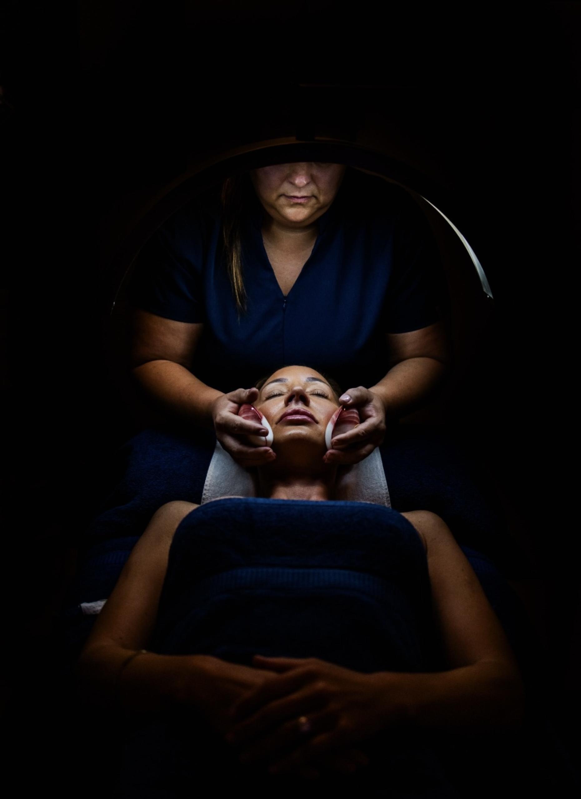 Resonance Massage & Beauty - Luxury Facials & Massage Therapist Bournemouth Resonance Massage & Beauty - Luxury Facials & Massage Therapist Bournemouth