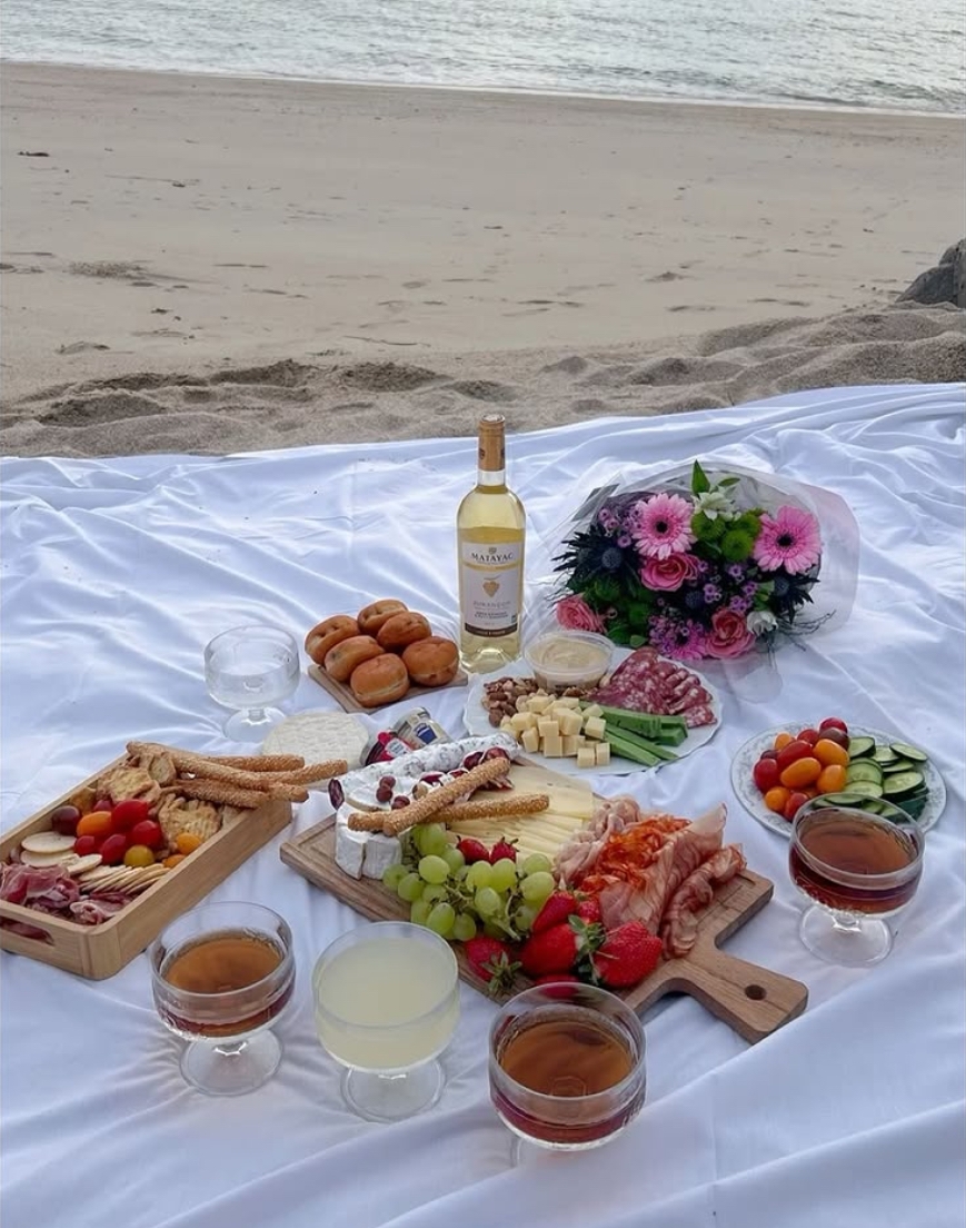 Five of the Best PICNIC SPOTS in Dorset