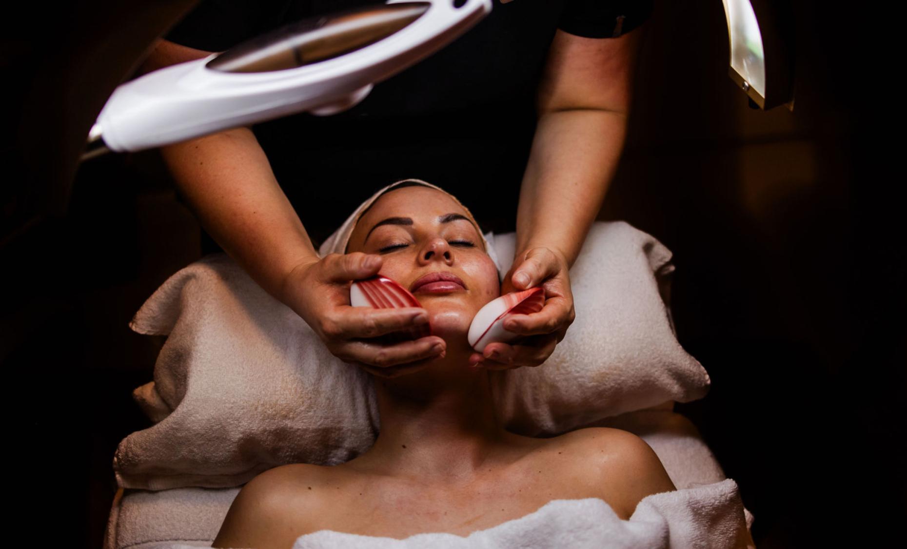 Resonance Massage & Beauty - Luxury Facials & Massage Therapist Bournemouth Resonance Massage & Beauty - Luxury Facials & Massage Therapist Bournemouth