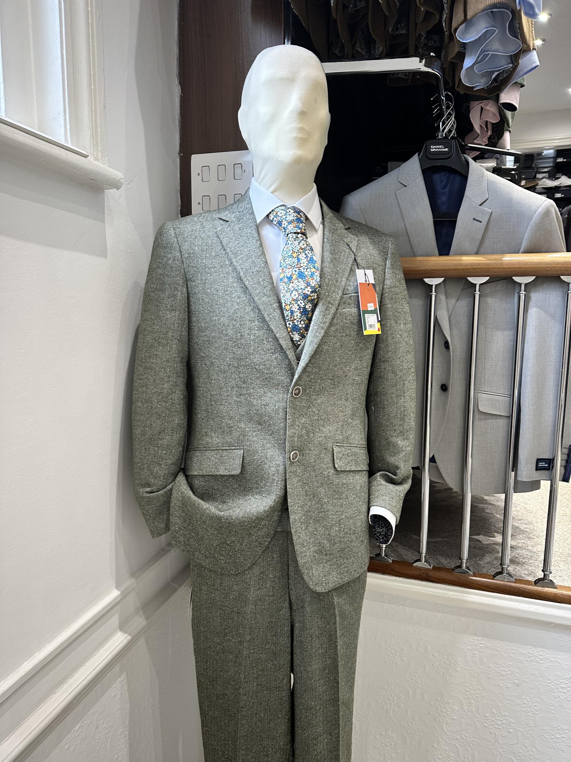 BAKS Menswear Westbourne - Exclusive Men’s Clothing Shop Bournemouth