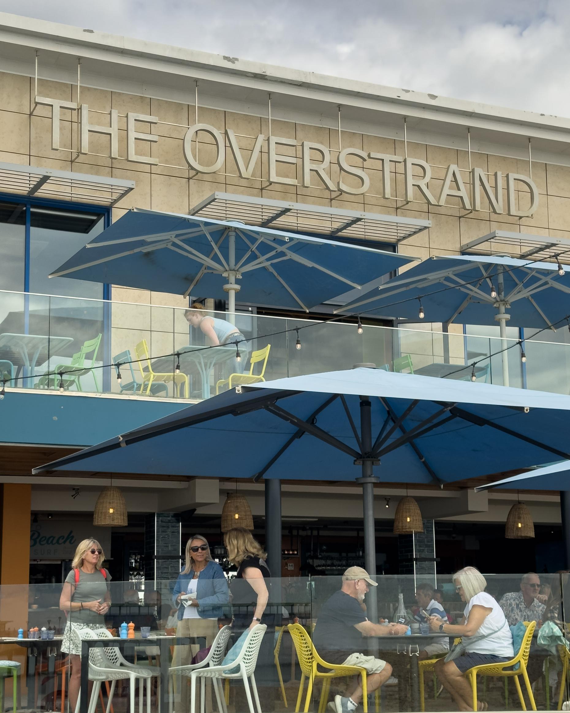 Breakfast by the Beach: Our Morning at the New-Look Urban Reef
