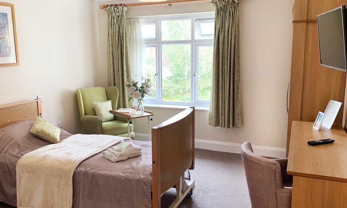Compare Retirement and Nursing Homes in Dorset