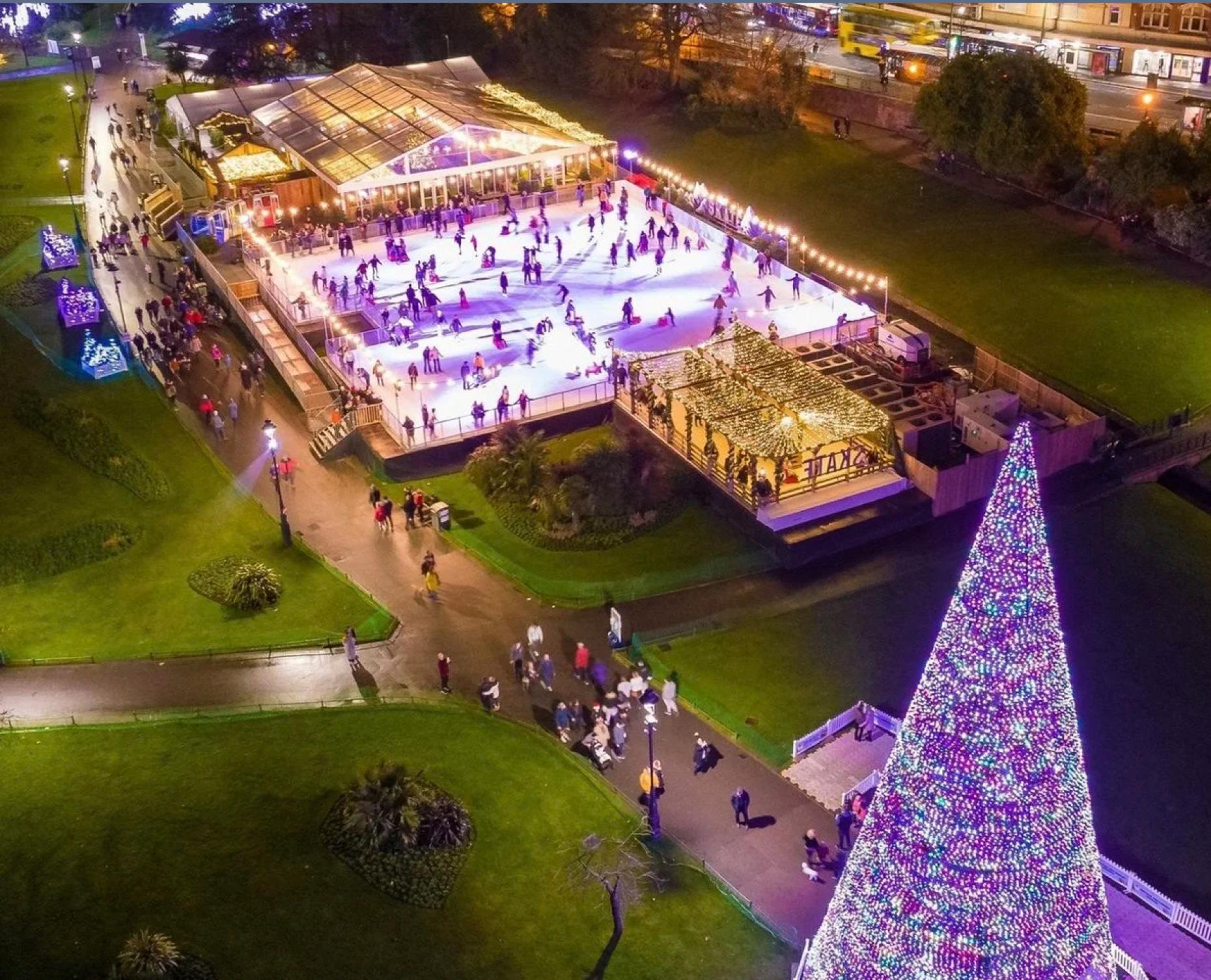 Skate Bournemouth & Moguls Alpine Bar | Ice Skating in Bournemouth This Christmas