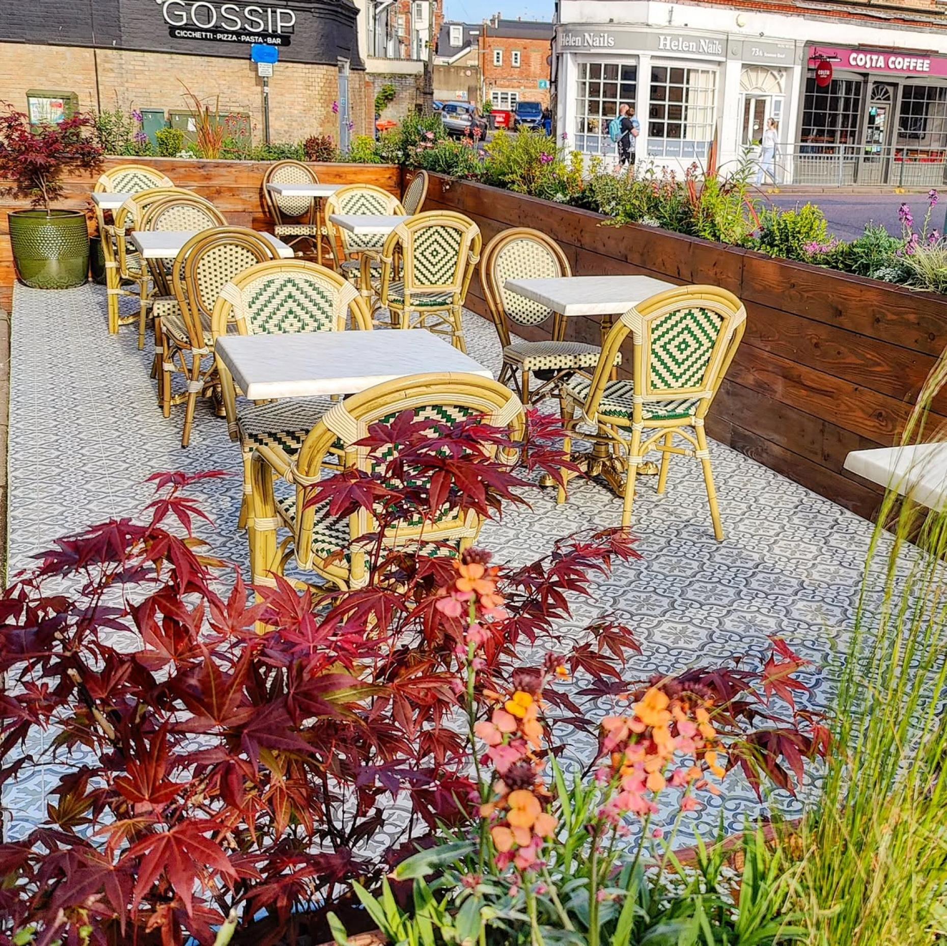 The Hutch Westbourne - Cafe, Bar & Party Venue